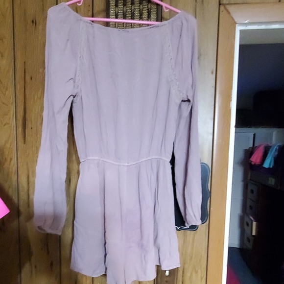 Woman size S long sleeve romper - Picture 2 of 4